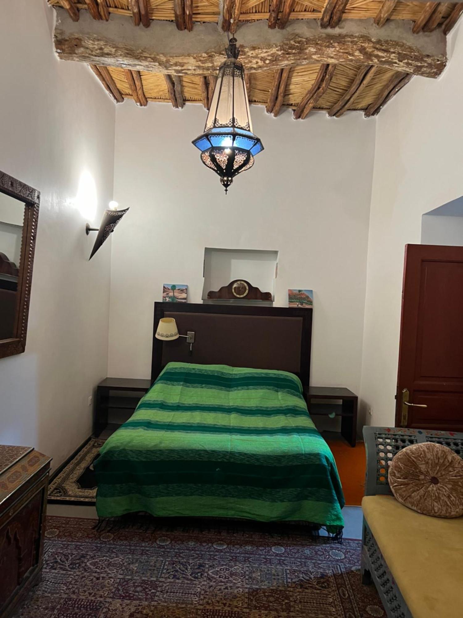 Riad Le Lieu Тизнит Экстерьер фото